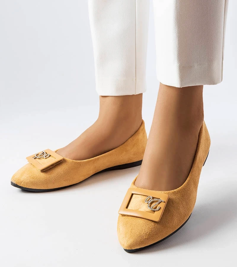 Barna cirkóniadíszítésű balerina Fleming