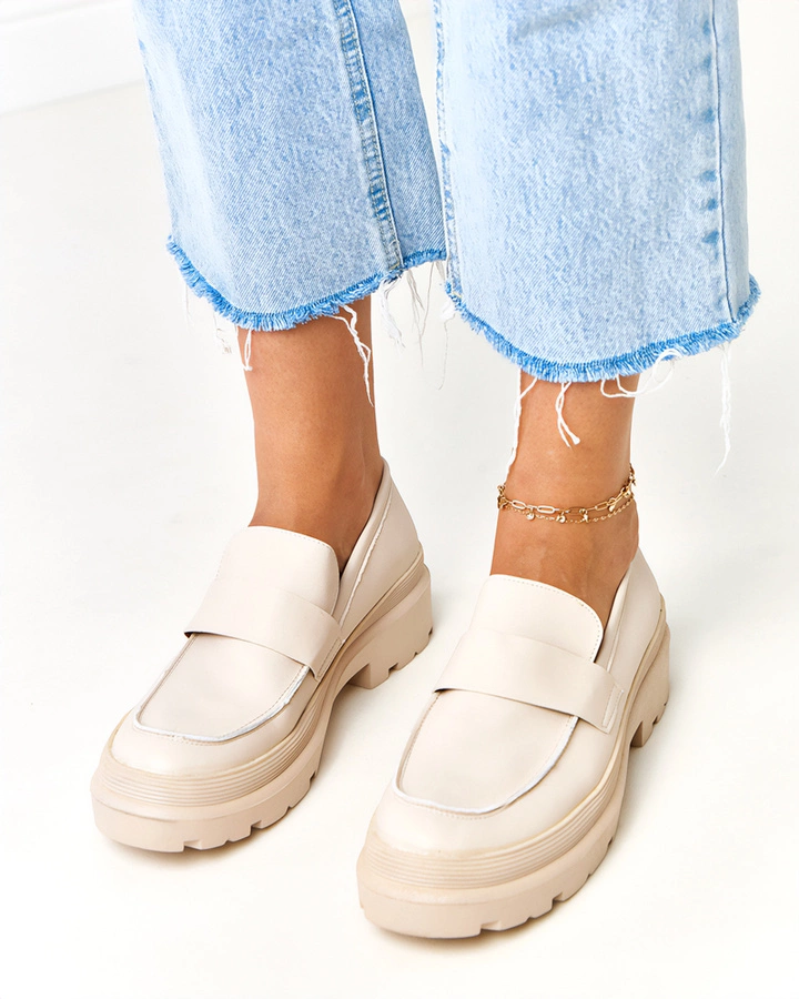 Seraphin bézs műbőr mokaszinok