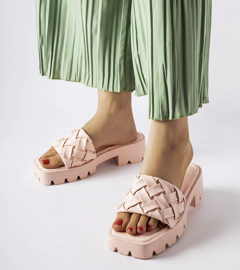 Rózsaszín traktor talpú papucs Lora