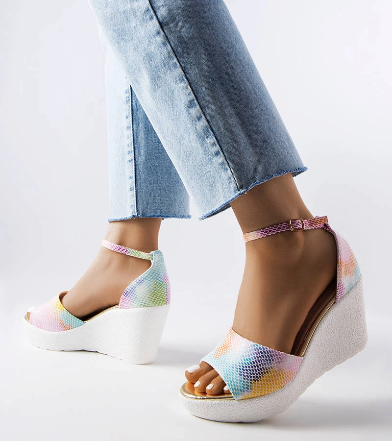 Szivárványos női platform szandál Allis