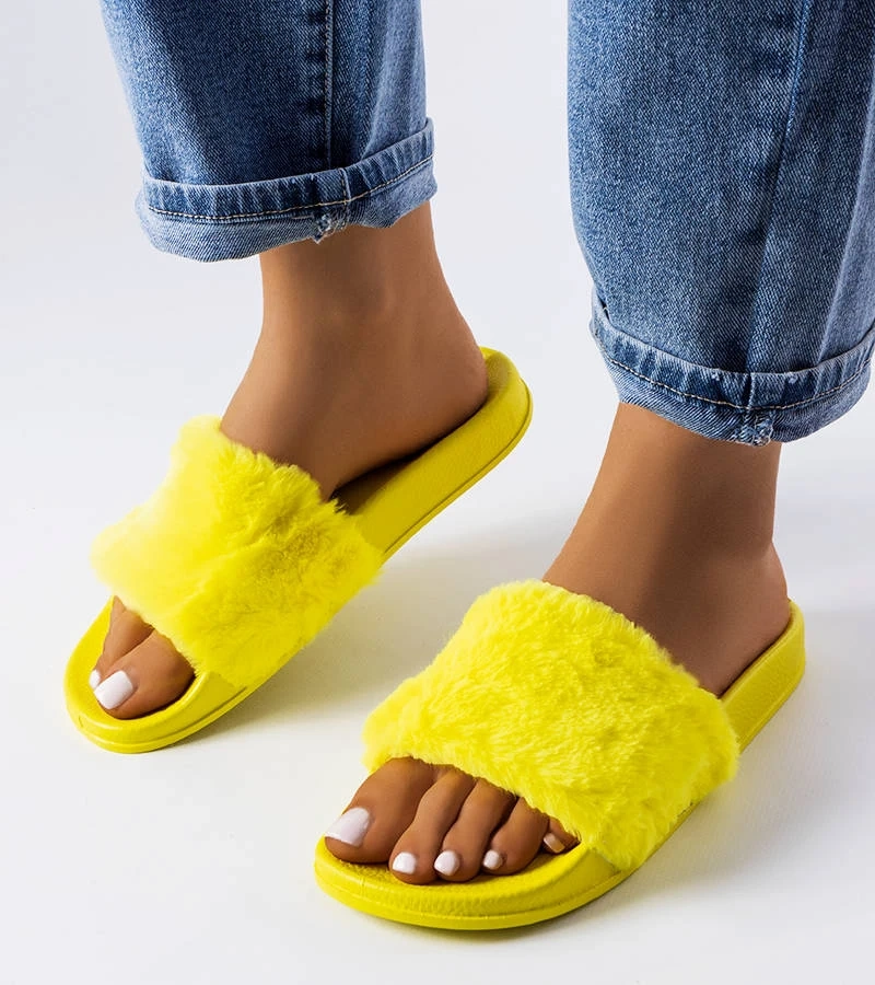 Sárga szőrös Raffaele papucsok