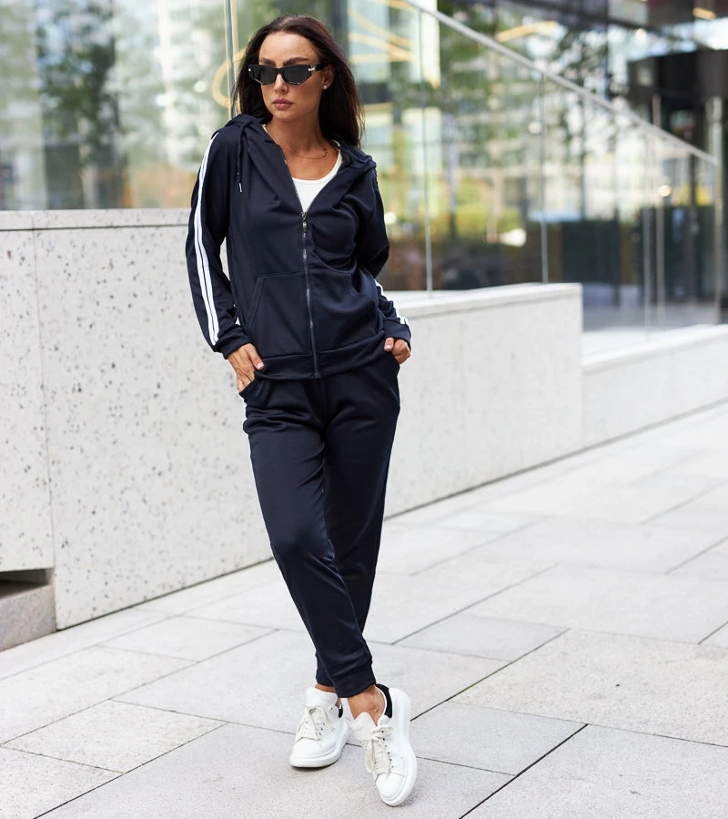 Sötétkék 2 részes Chenard melegítő szett