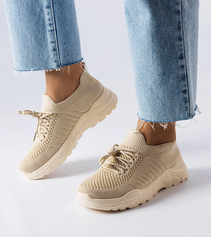 Gois rugalmas felsőrészes bézs sneakerek