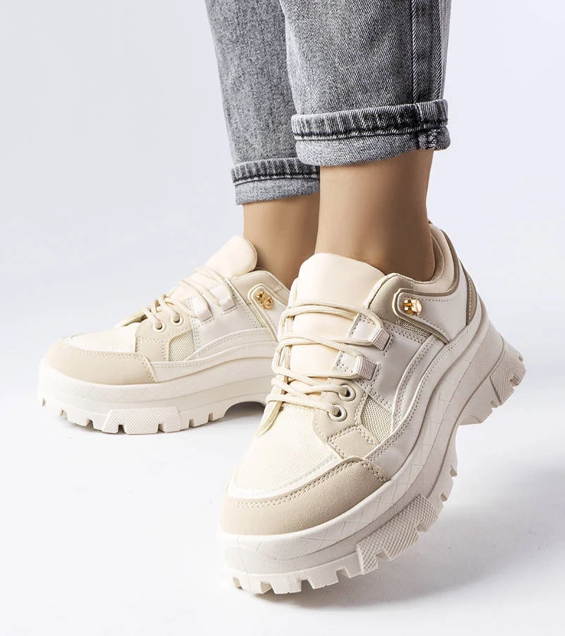 Barna cipő védőtalppal Via