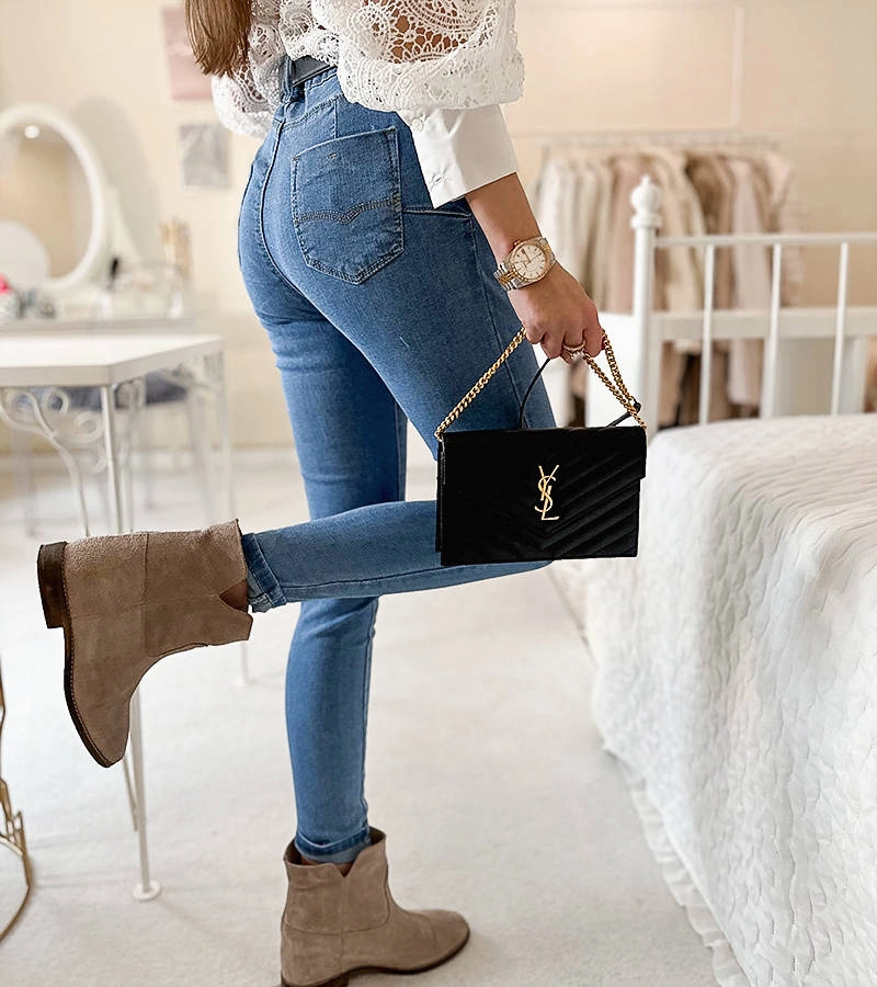 Kék push-up stílusú farmernadrág Loring