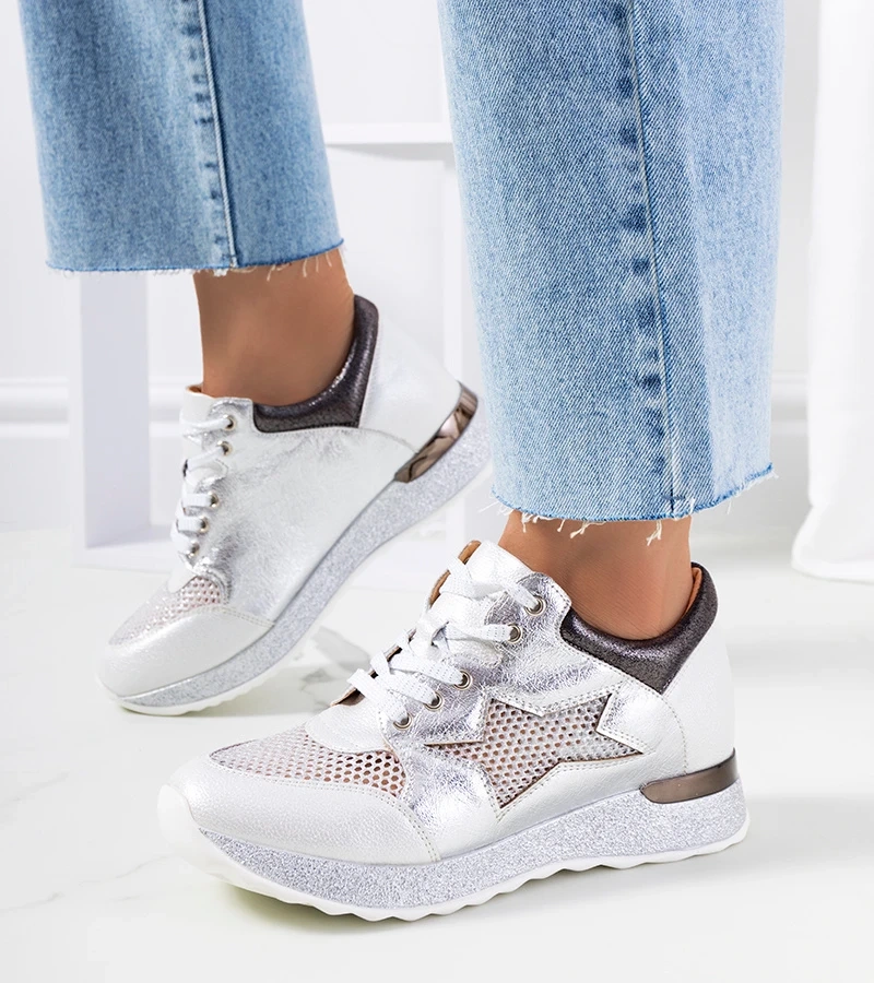 Fehér fémes tornacipők Torres