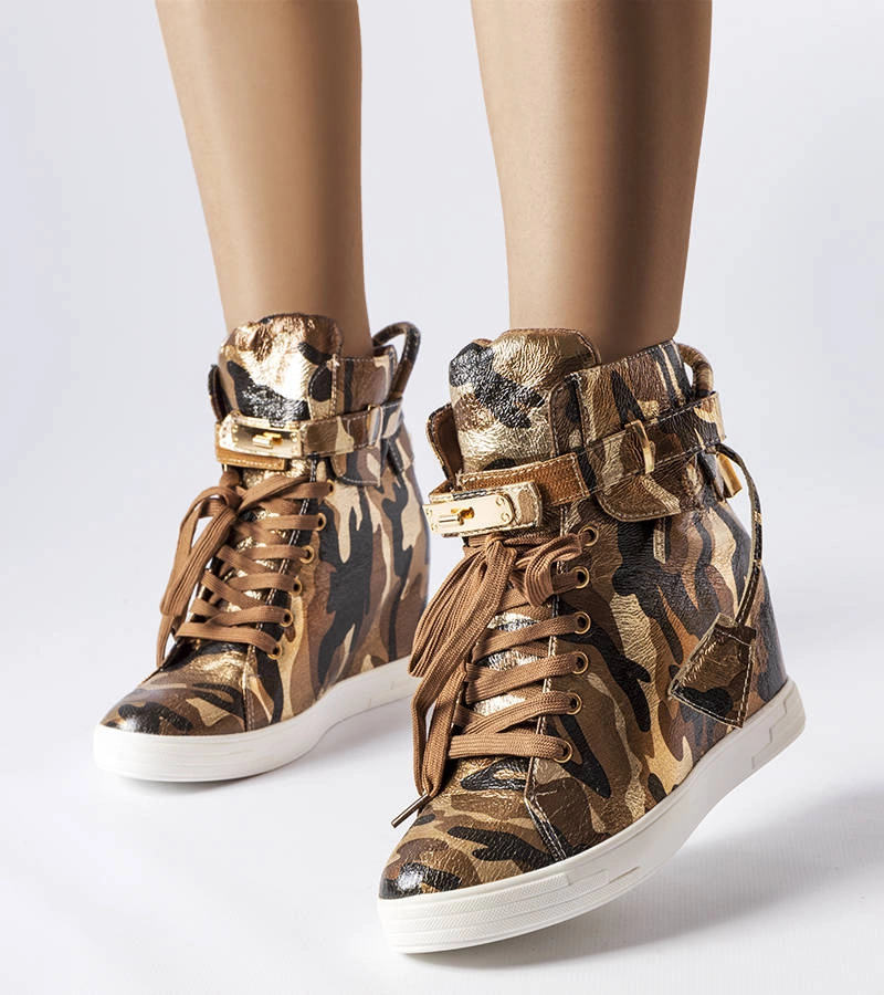 Barna moro tornacipő Annabelle cipőtalppal