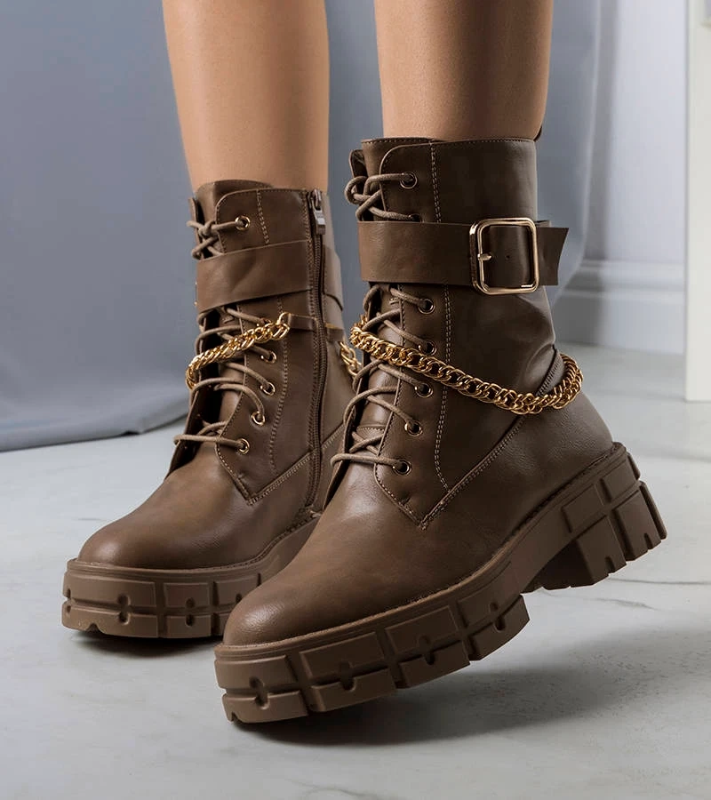 Meleg bézs bokacsizma Cerrelli