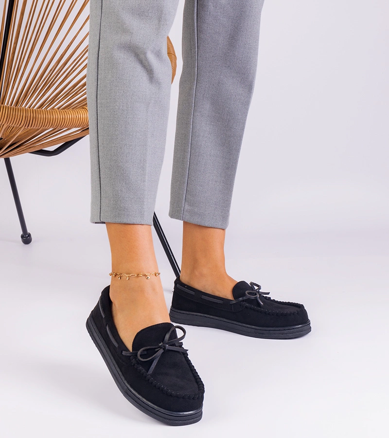 Fekete női ökobársony mokaszin masnival Sarina