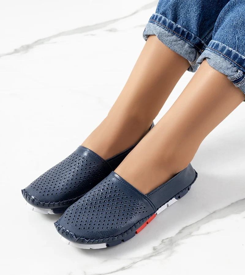 Piron sötétkék mokaszinok