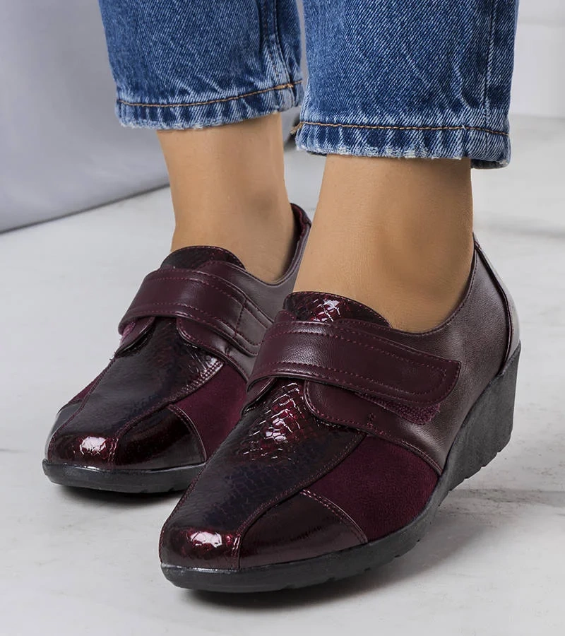 Andris bordó félcipők