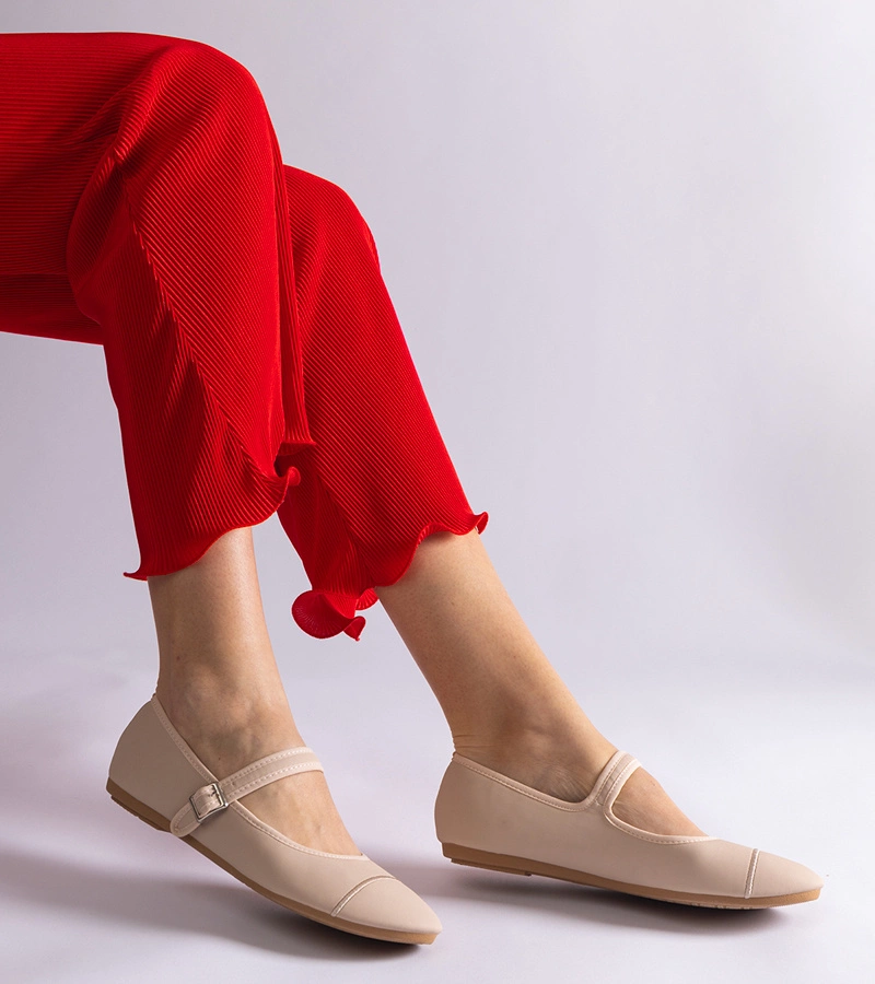Matte finish beige ballerinas with buckle Longhola