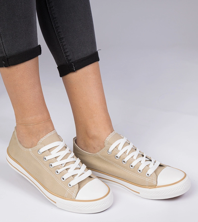 Bézs klasszikus női tornacipő Menfis