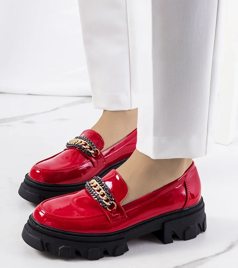 Alcione piros lakkozott félcipők