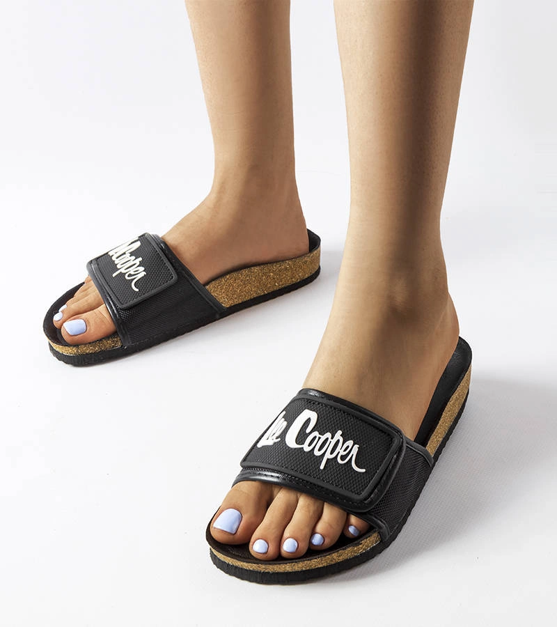 Fekete Lee Cooper LCW-22-35-1189L papucs