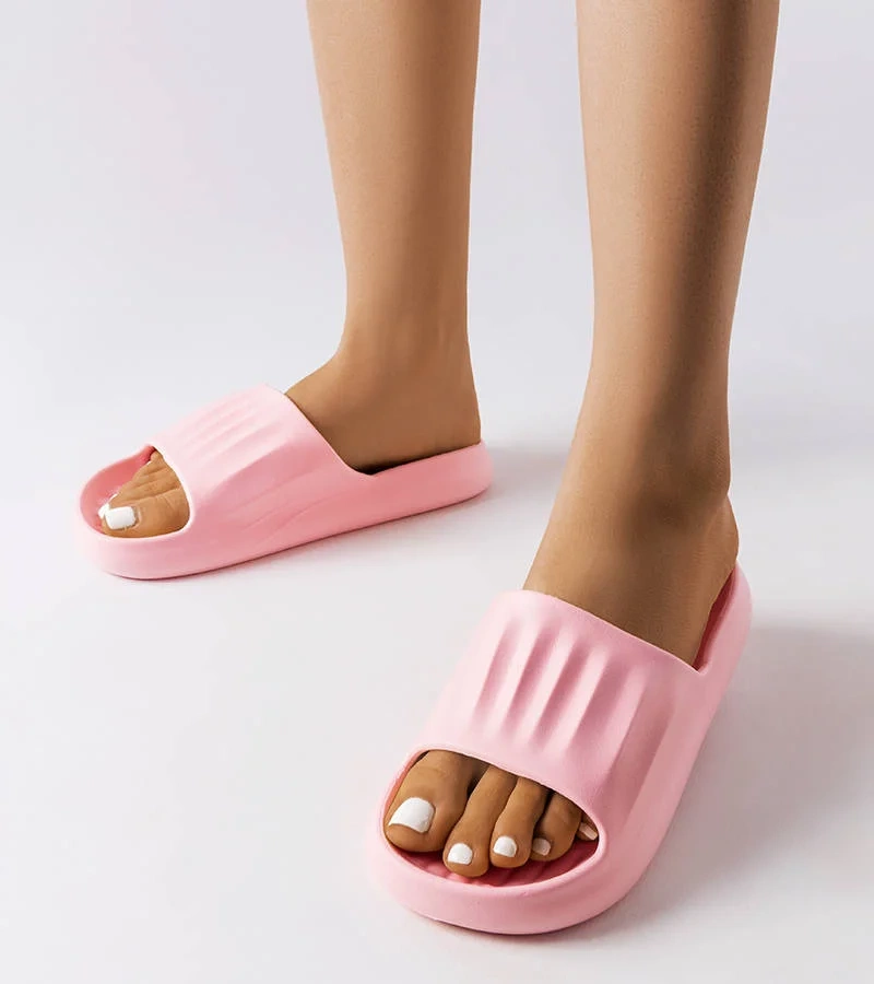 Rózsaszín habos papucs Patterson