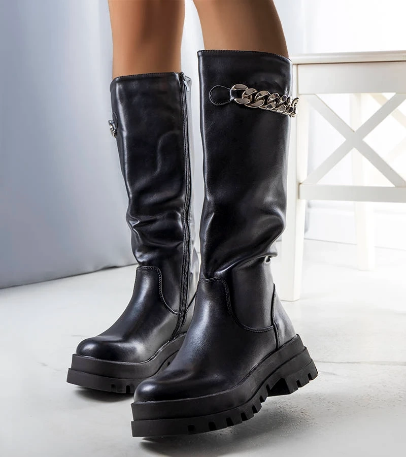 Fekete béléses Galina csizma