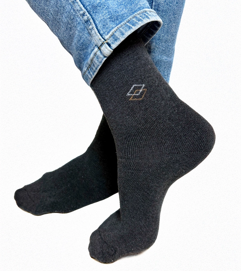 Fekete-fehér meleg Sella zokni