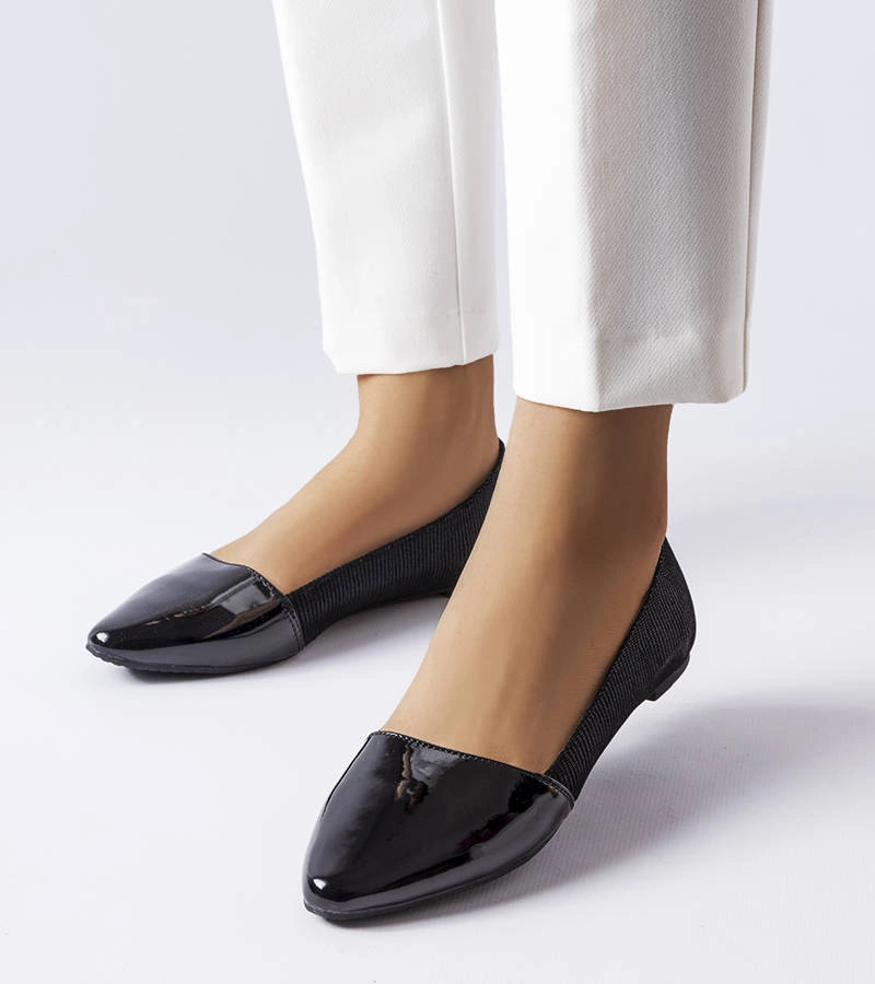 Fekete elegáns balerina Riel