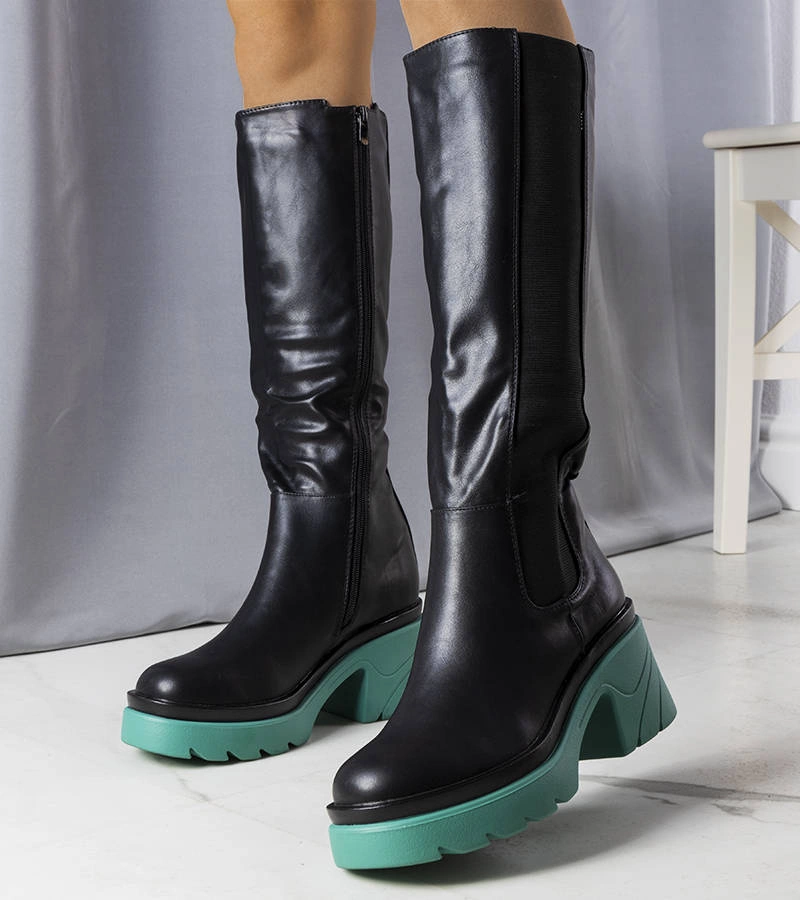 Fekete csizma kék talppal Charla