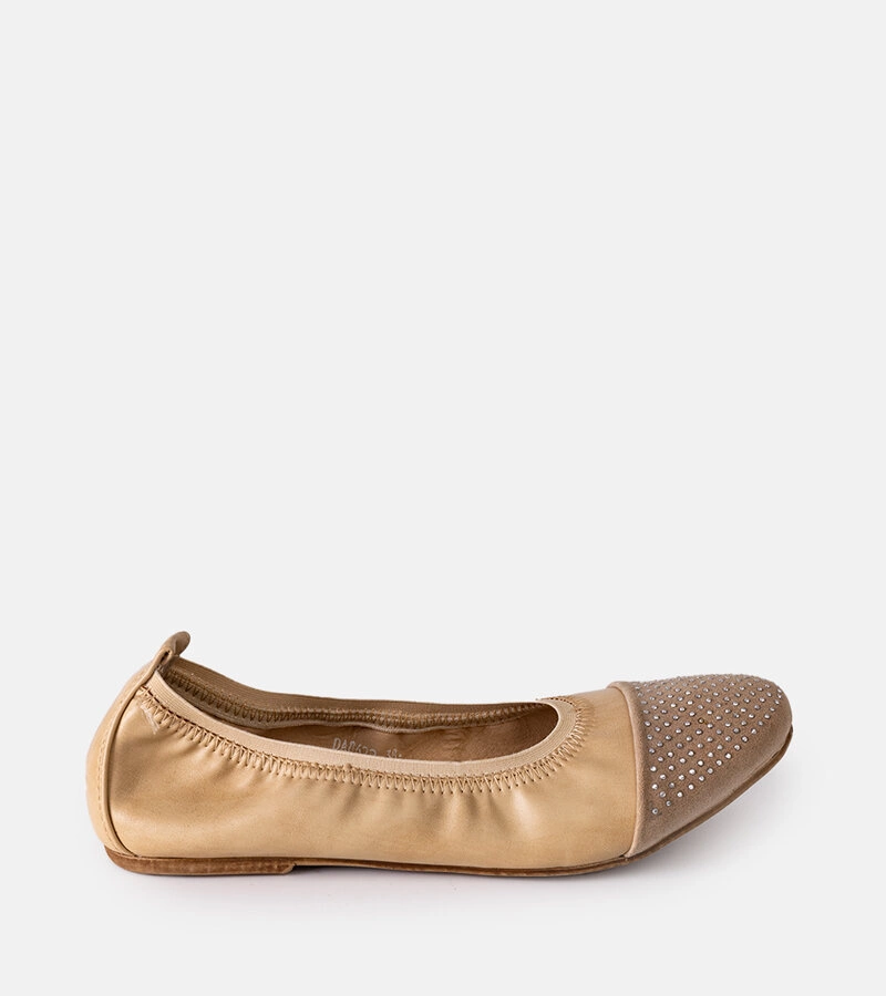 Weendiza cirkóniával díszített bézs balerinacipők