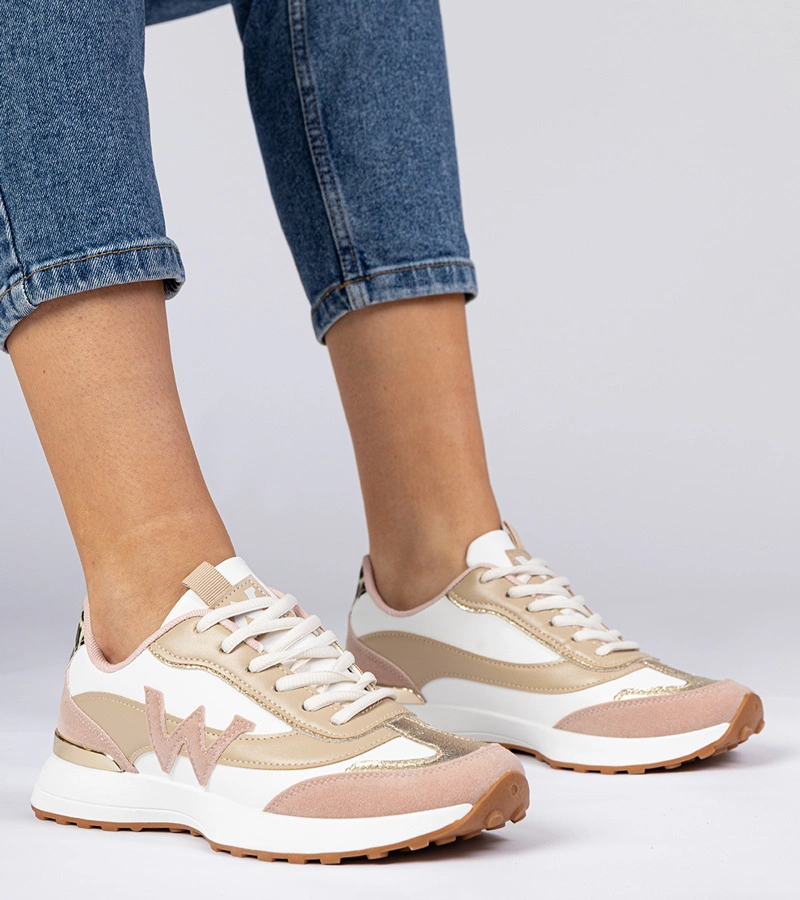 Fehér-rózsaszín női tornacipő leopárdmintás kiegészítővel Kalasa