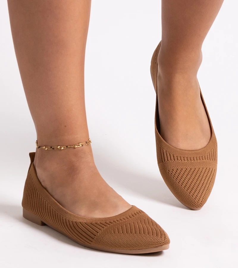 Karamell balett cipők, karamell anyagból, Wendana márkájúak