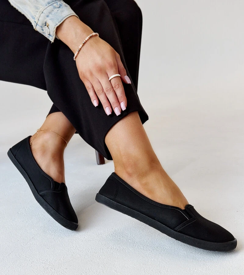 Wordana eko bőr fekete slip-on teniszcipő