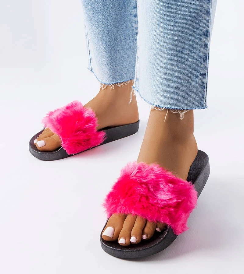 Rózsaszín papucsok szőrrel Genevre