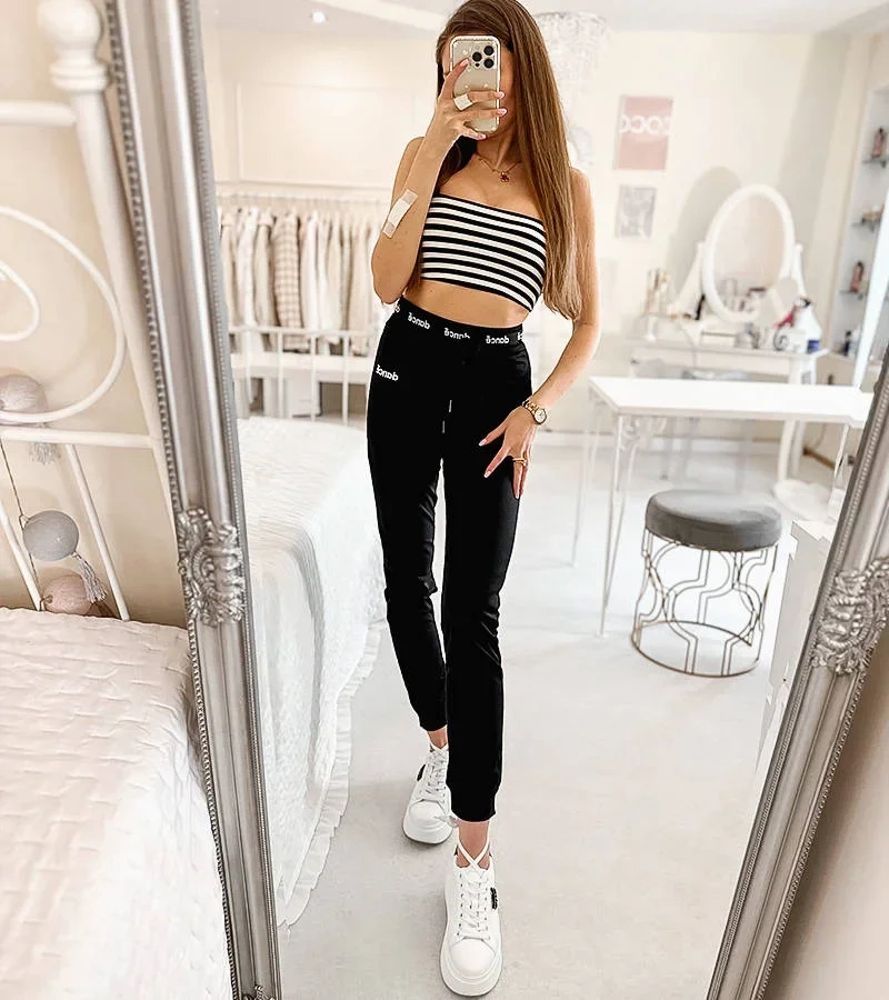 Fekete melegítőnadrág Boone