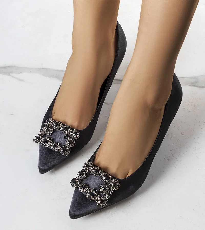 Fekete magassarkú Lukis cipők