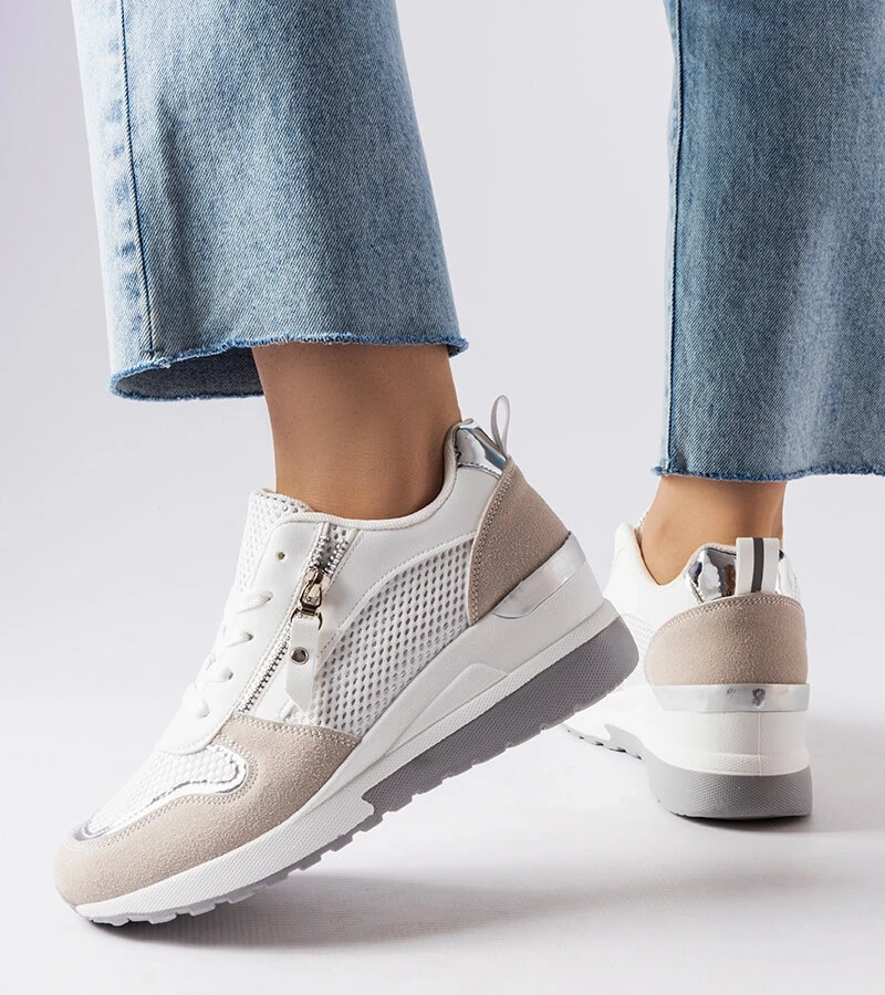 Fehér tornacipő Fastello talppal