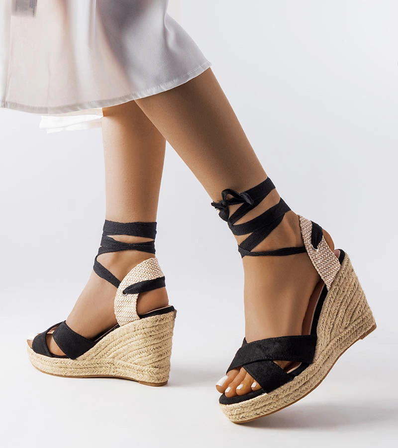 Fekete platformos espadrillek Reviloa