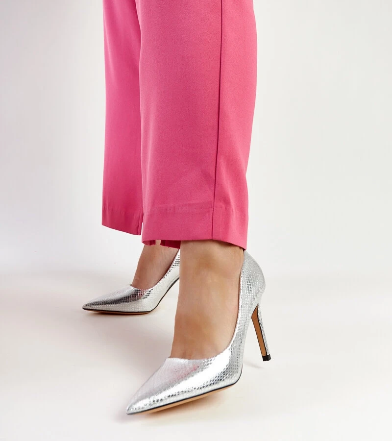 Ezüst lakkozott Wines tűsarkúak