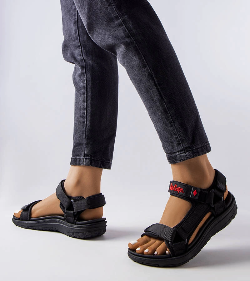 Fekete Lee Cooper LCW-23-34-0961L szandál