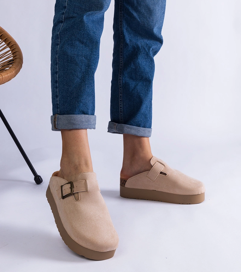 Armitage női bézs platform papucs csattal