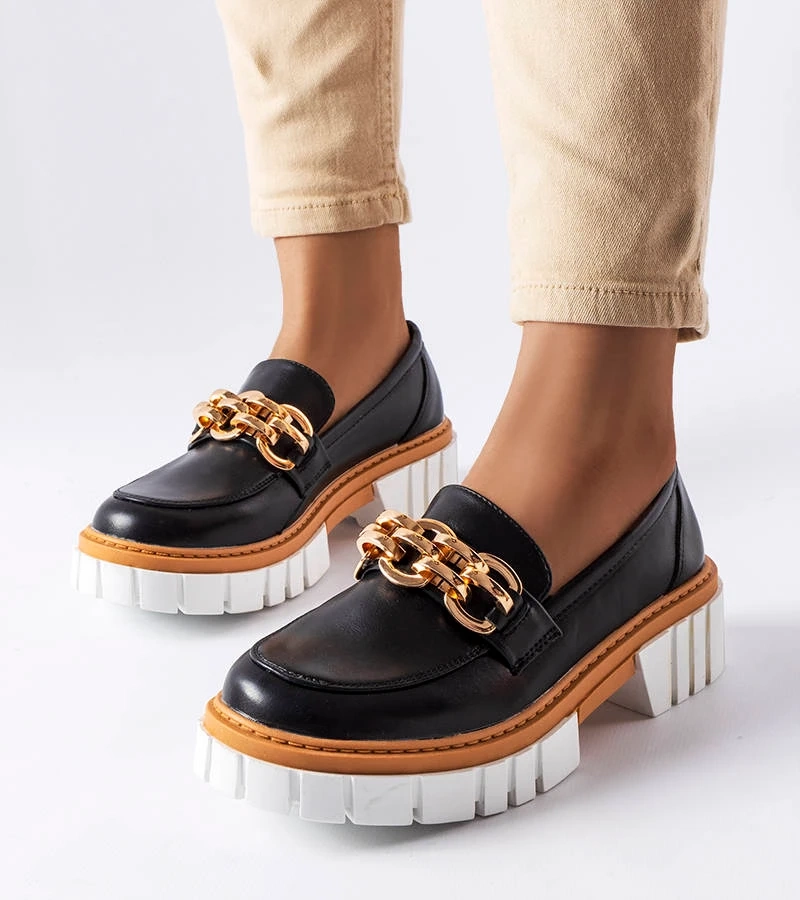 Fekete vastag talpú Casgrain mokaszinok