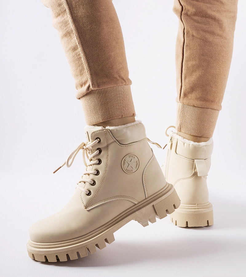 Araujo női bézs bélelt túracipő