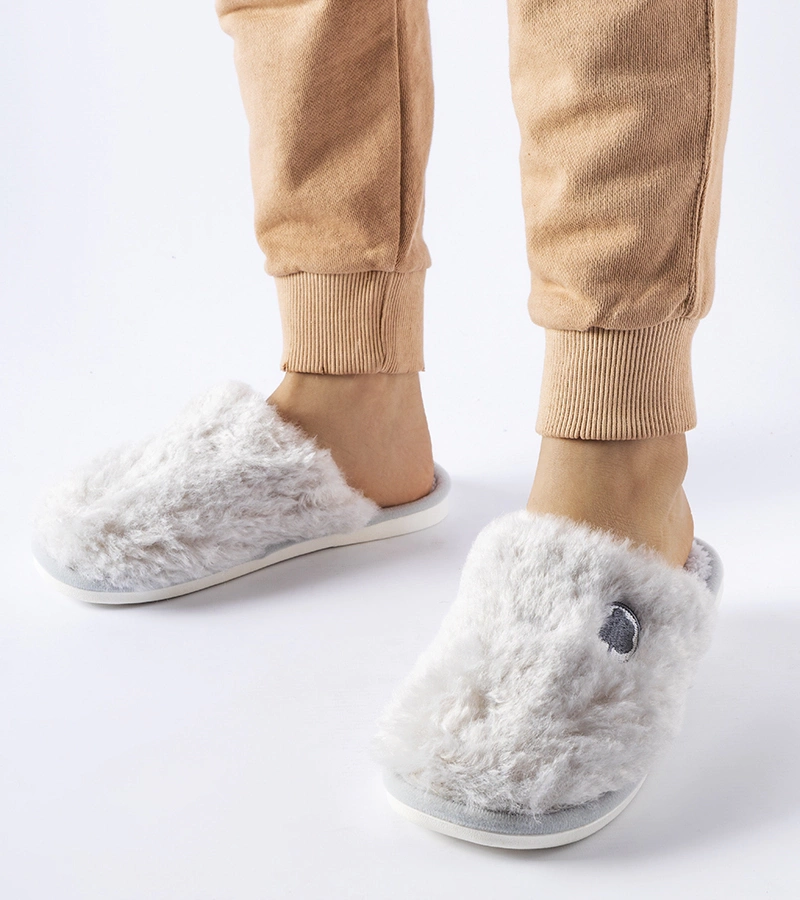 Alessio feliratos meleg szürke papucs