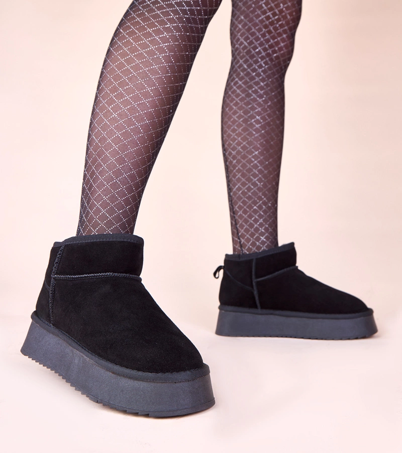 Fekete természetes hasítottbőr hócsizmák Armona