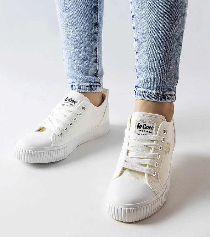 Fehér Lee Cooper LCW-22-31-0845L tornacipők