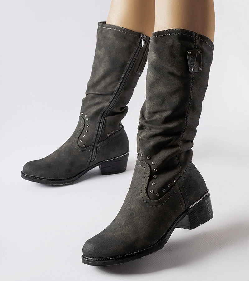 Szürke bélelt cowboy csizma Lignod talppal