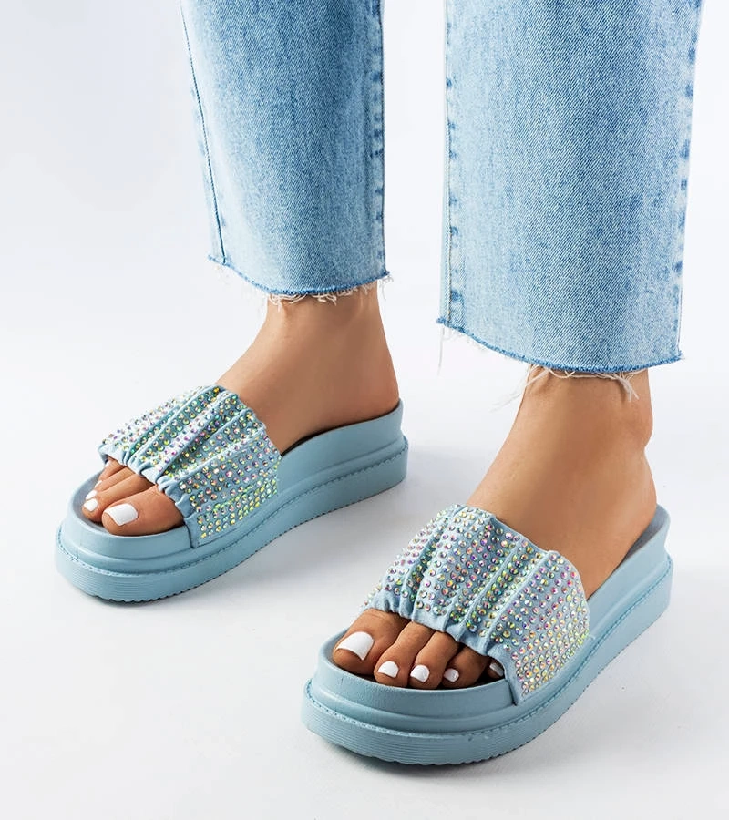 Kék cipők cirkóniákkal Franet