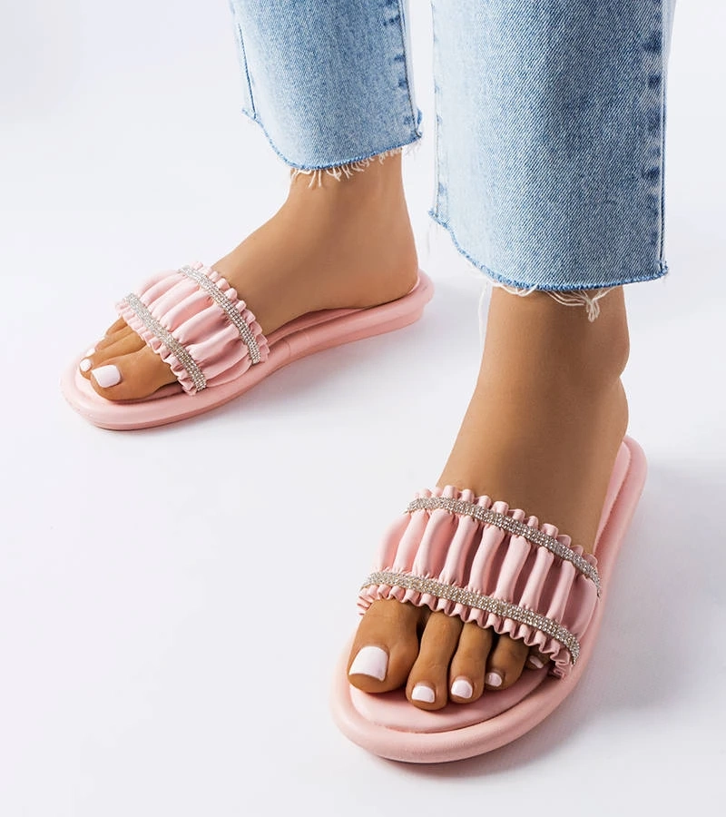 Rózsaszín papucsok cirkóniákkal Anapor