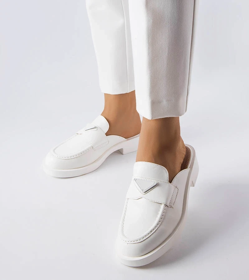 Fehér papucs beépített orrrel Berkshire