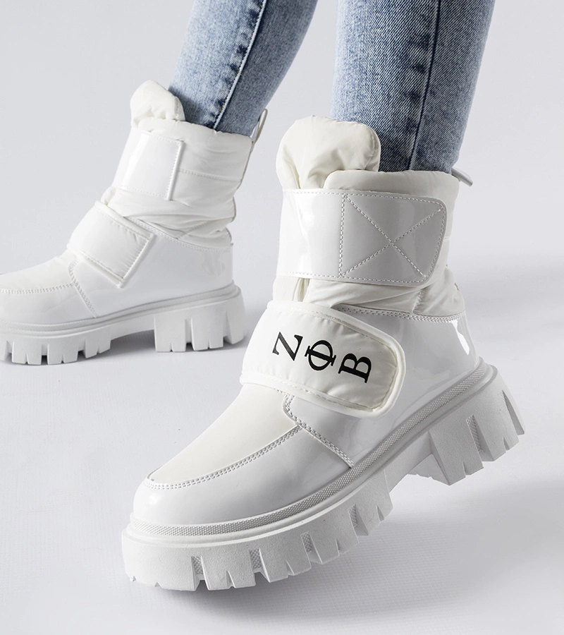 Fehér bélelt hótaposó Reppert