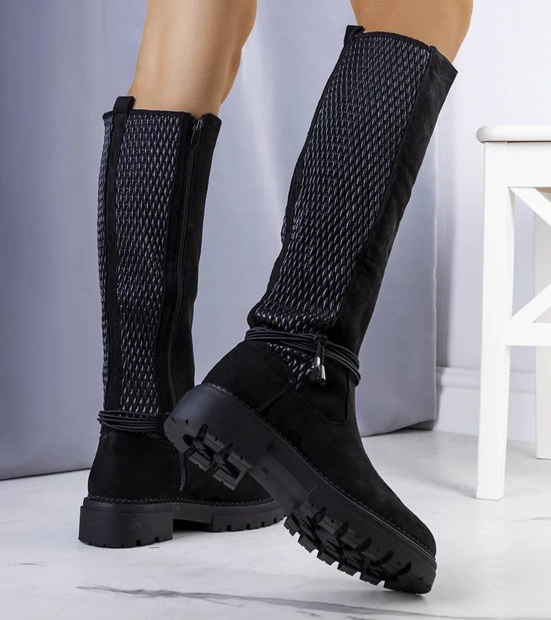 Fekete bélelt csizma Leale