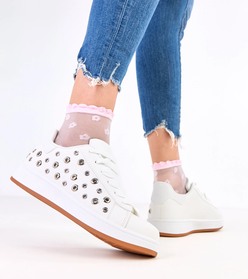 Adelis szegecses platformos fehér tornacipő