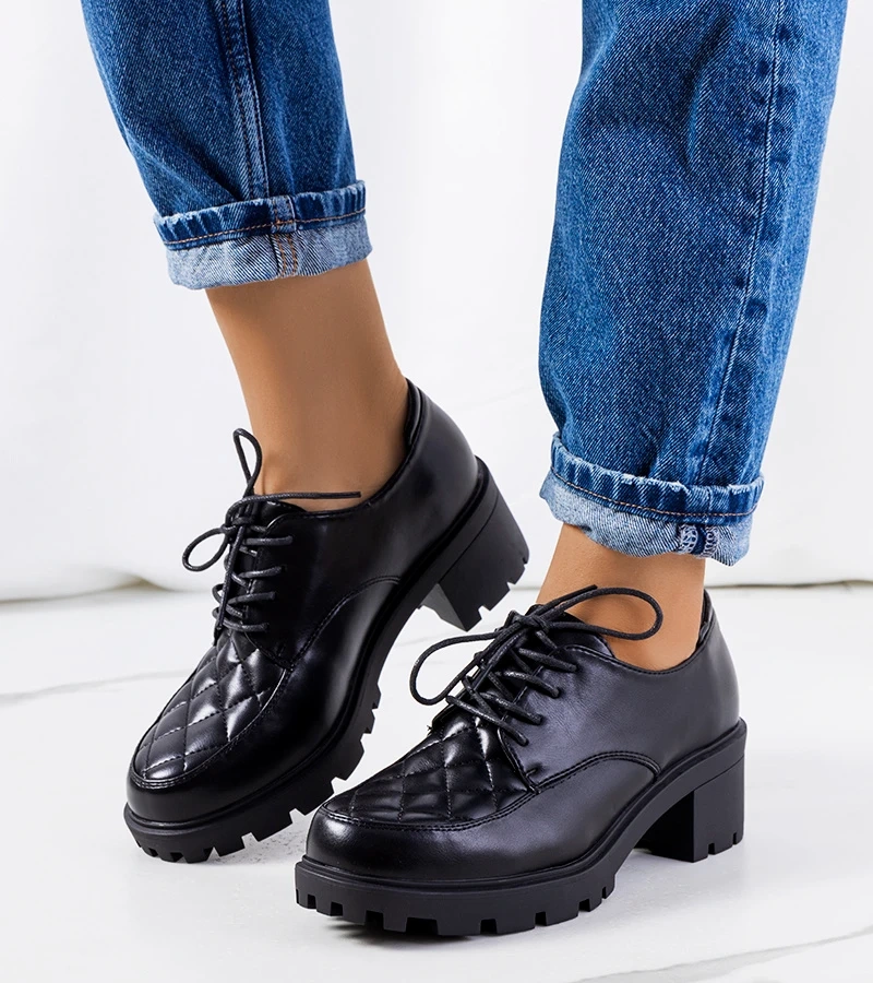 Fekete magas sarkú cipő Landra