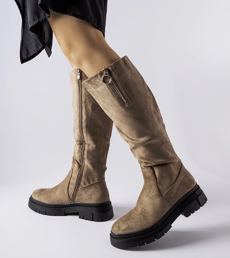 Sötét bézs bélelt csizma Vinceza